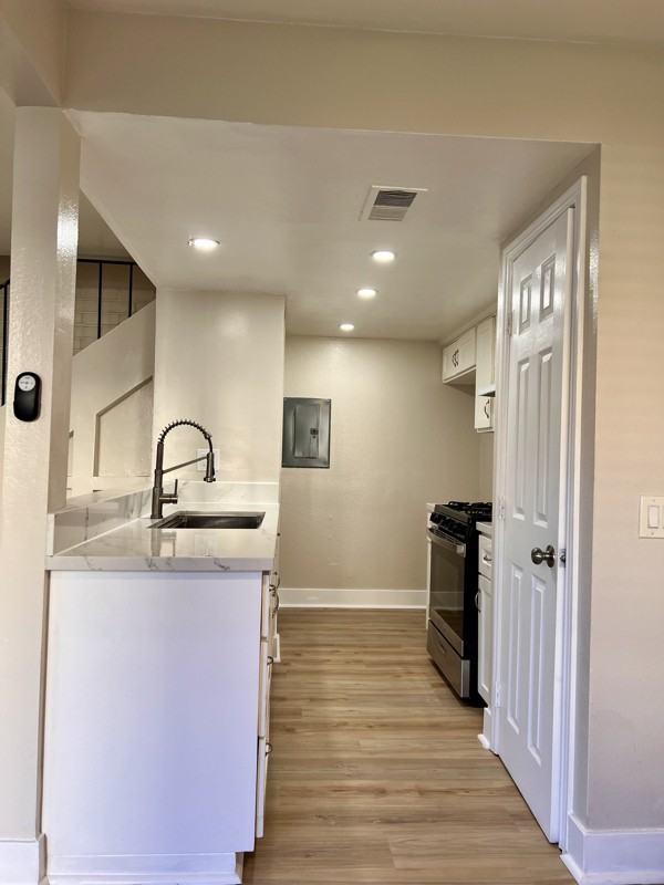 1731 Normandy Pl #70B - Photo 2 of 9