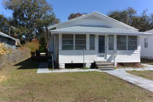 312 S Pine St #EAST - Photo 1 of 1