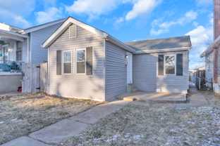 3933 Walsh St - Photo 1 of 1