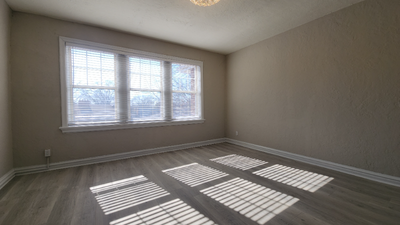 7507 Oxford Dr #3rdFL - Photo 2 of 18