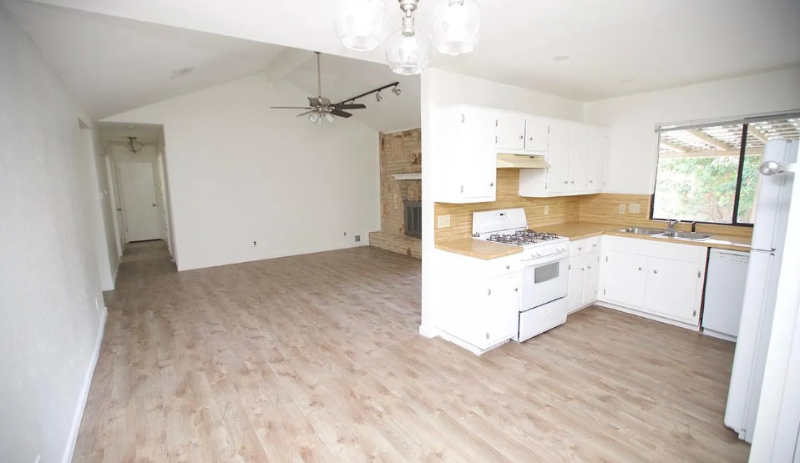 2105 Cindy Ln - Photo 3 of 16