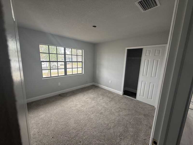 168 Las Palmas - Photo 7 of 8