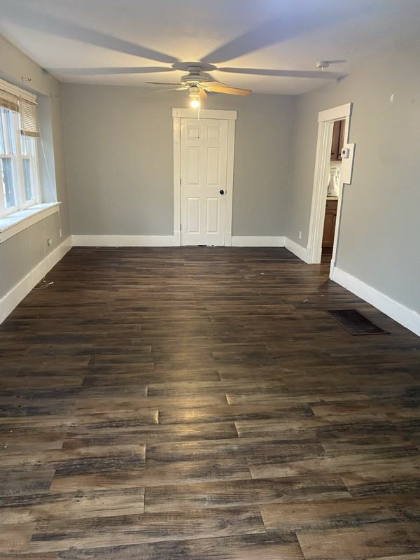 1005 N 9th St - Photo 3 of 8