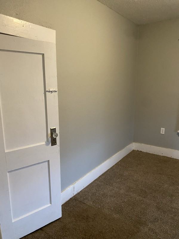 1005 N 9th St - Photo 5 of 8