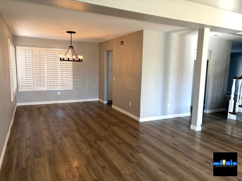 346 Hilltop Ln - Photo 7 of 14