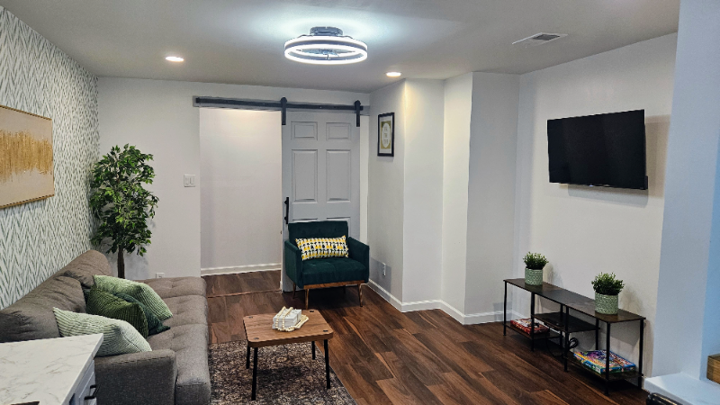 222 Walnut St Nw #B2 - Photo 2 of 15