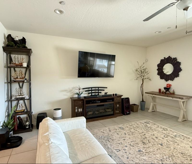 2093 Cortner St - Photo 4 of 8