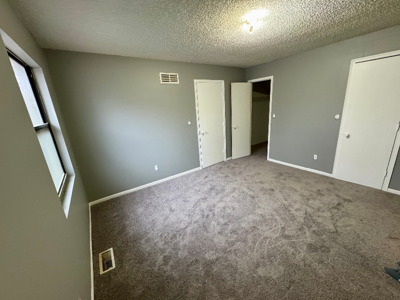 11600 E 24th St S #11600 - Photo 2 of 3