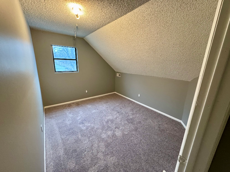 11600 E 24th St S #11600 - Photo 3 of 3