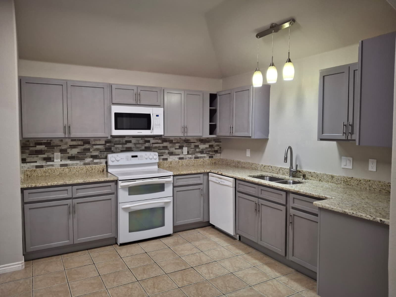 6805 Terbet Ct - Photo 5 of 9