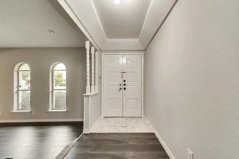 5806 Everglade Rd - Photo 2 of 20