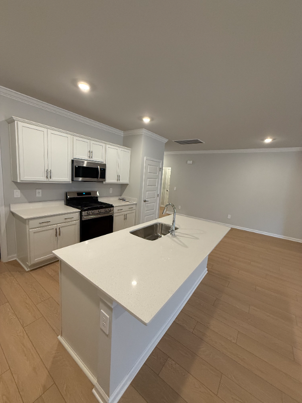 6063 Gardner Maples Dr - Photo 4 of 20