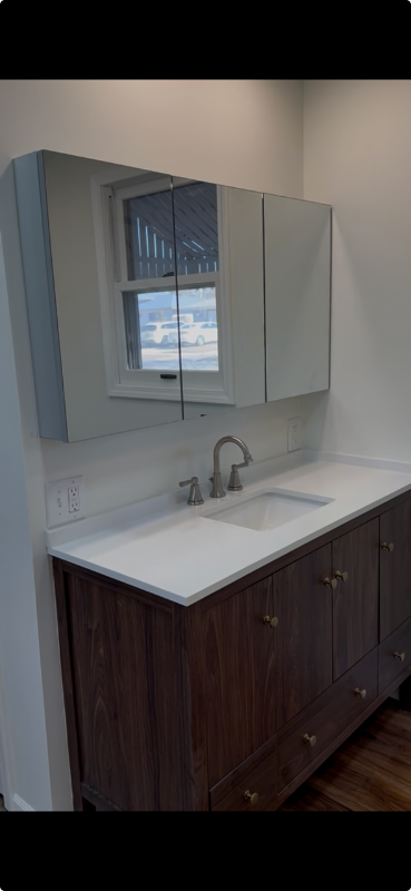 9129 Southmoor Ave - Photo 6 of 9