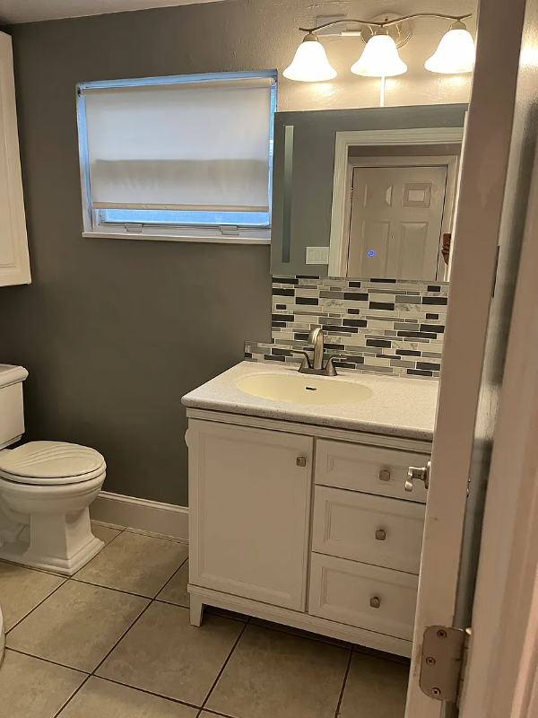 1039 Miner Rd - Photo 4 of 16