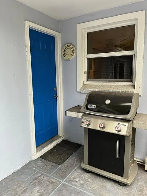 1039 Miner Rd - Photo 5 of 16