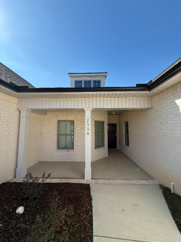 7516 Doris Ruth Ln - Photo 2 of 20