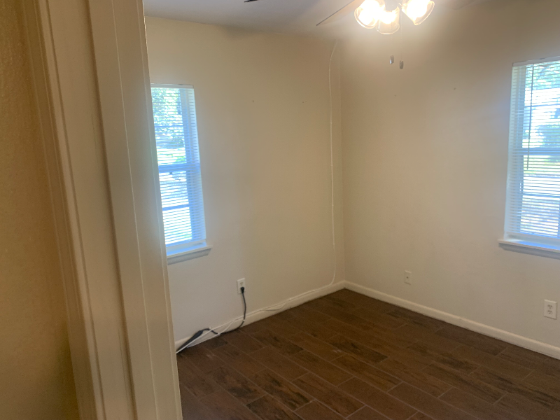 3020 Grove St - Photo 4 of 10