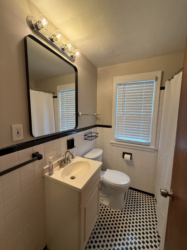 369 Potters Rd #1 - Photo 2 of 15