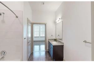 featured image of 6045 Beacon Square Boulevard