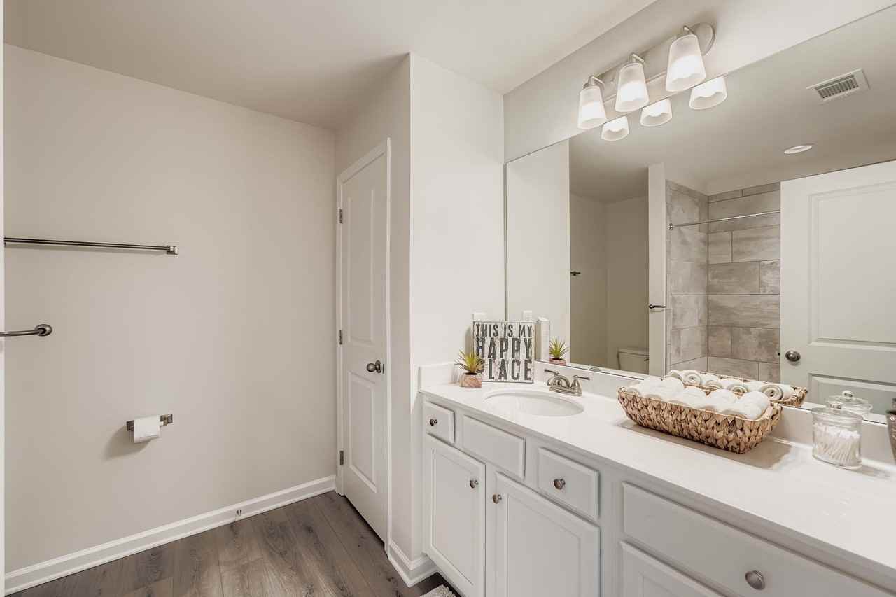 17 Avian Way - Photo 4 of 41