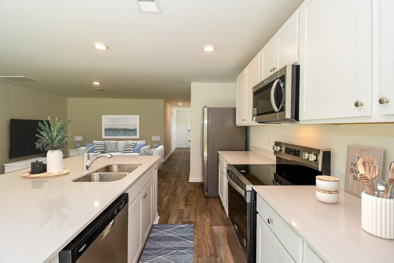 86 Striker Rd - Photo 2 of 50