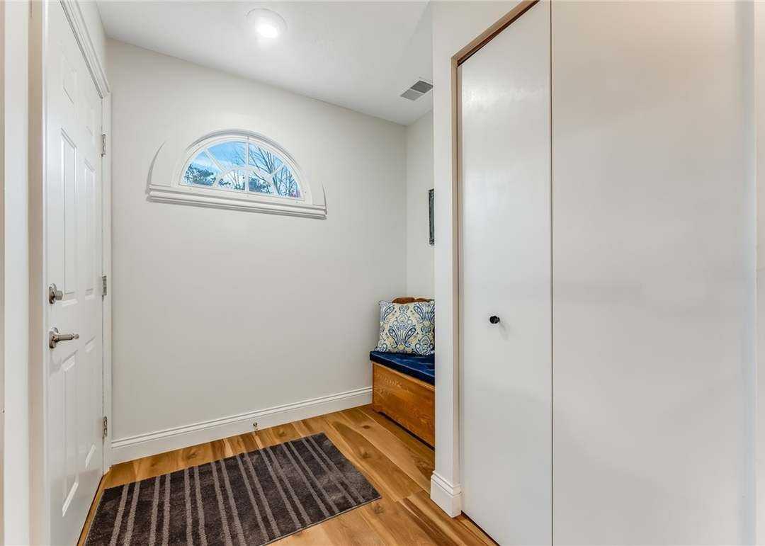 412 Chandler Pl - Photo 2 of 20