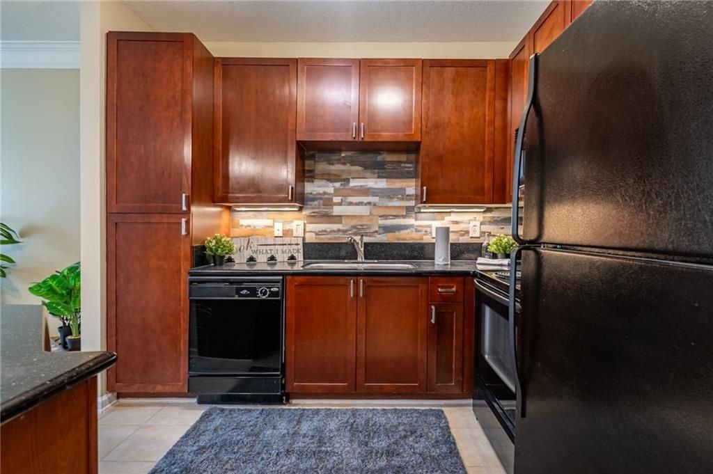 400 17th St Nw - Photo 2 of 27