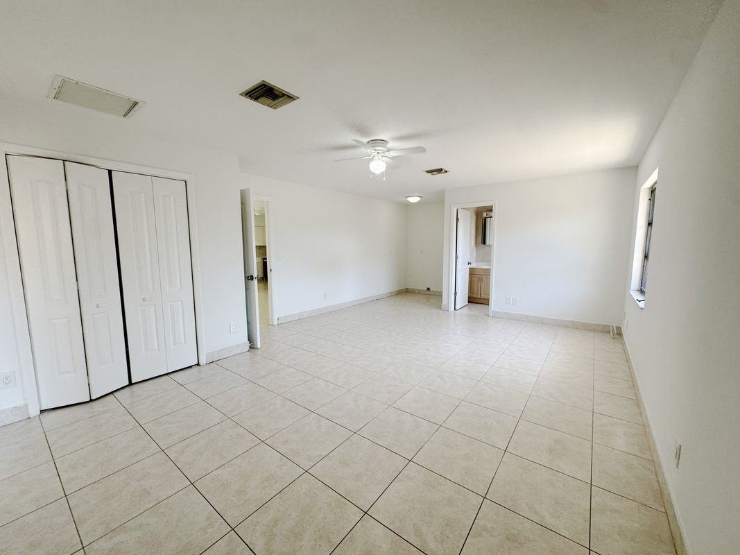 630 105th Ave N - Photo 6 of 23