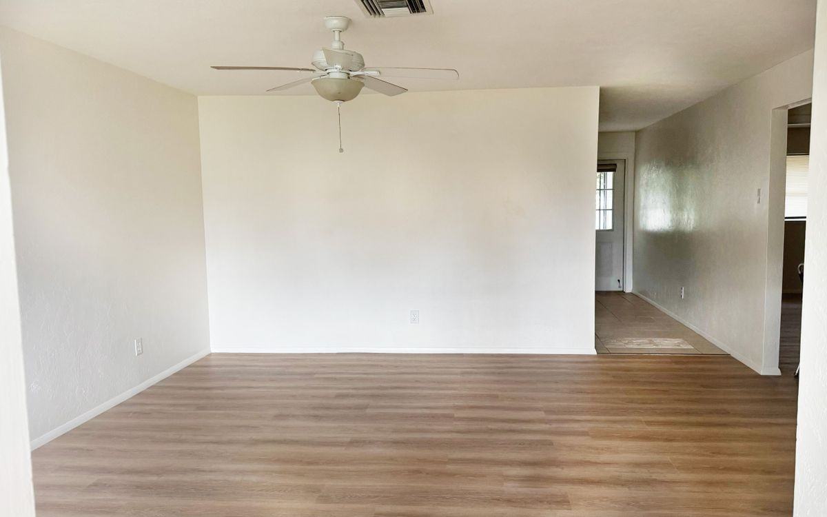 757 95th Ave N - Photo 3 of 15