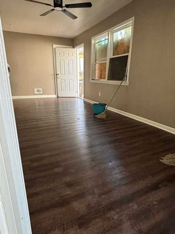 2007 Turner Rd Se - Photo 7 of 8