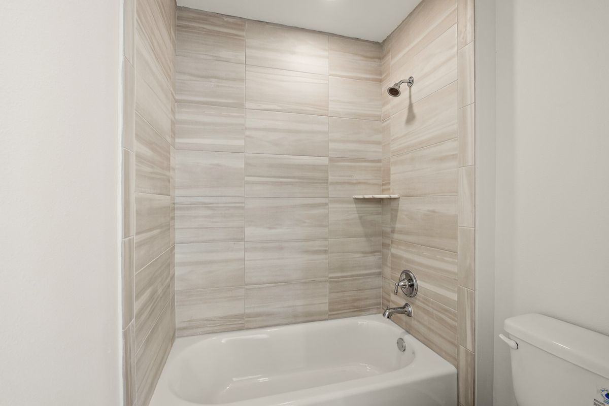 450 Grand Oaks Rd - Photo 6 of 43