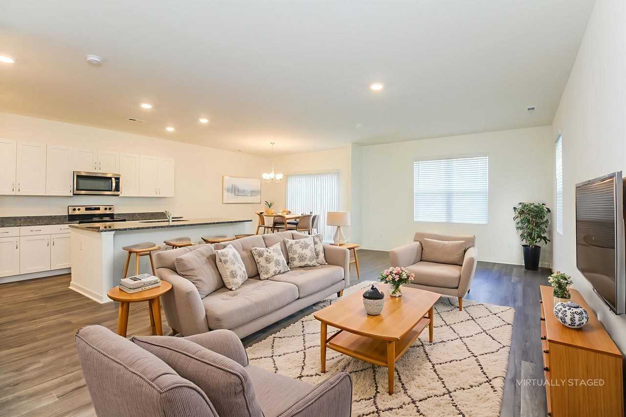 1513 1513 Corbett St - Photo 2 of 16