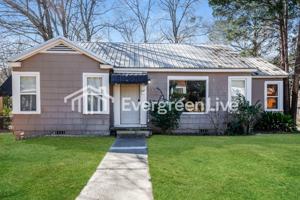 featured image of 3021 Downing St