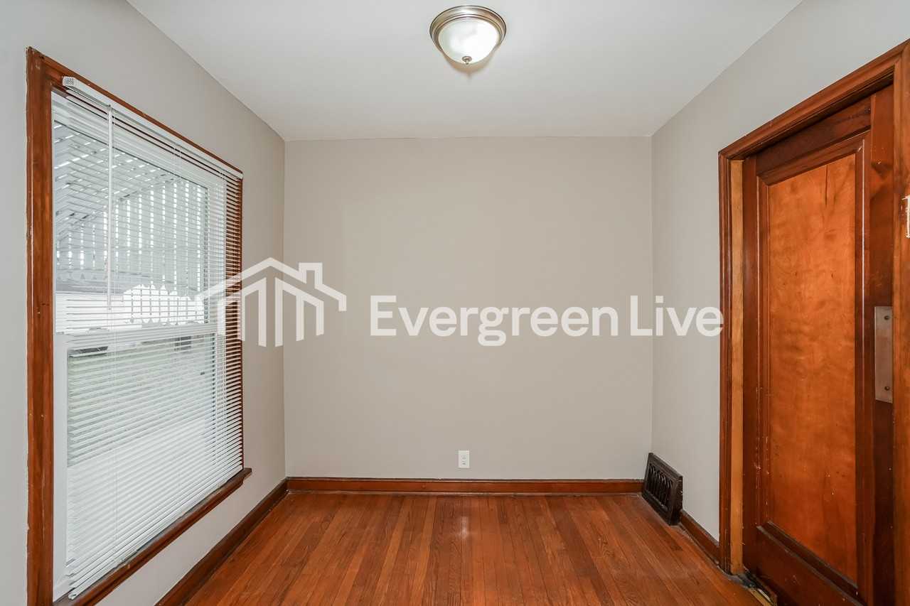 4673 N 51st Blvd - Photo 5 of 13