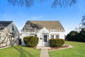 featured image of 4344 N 52nd St