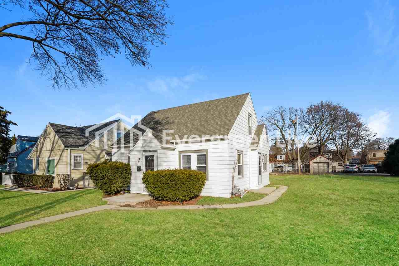 4344 N 52nd St - Photo 2 of 15