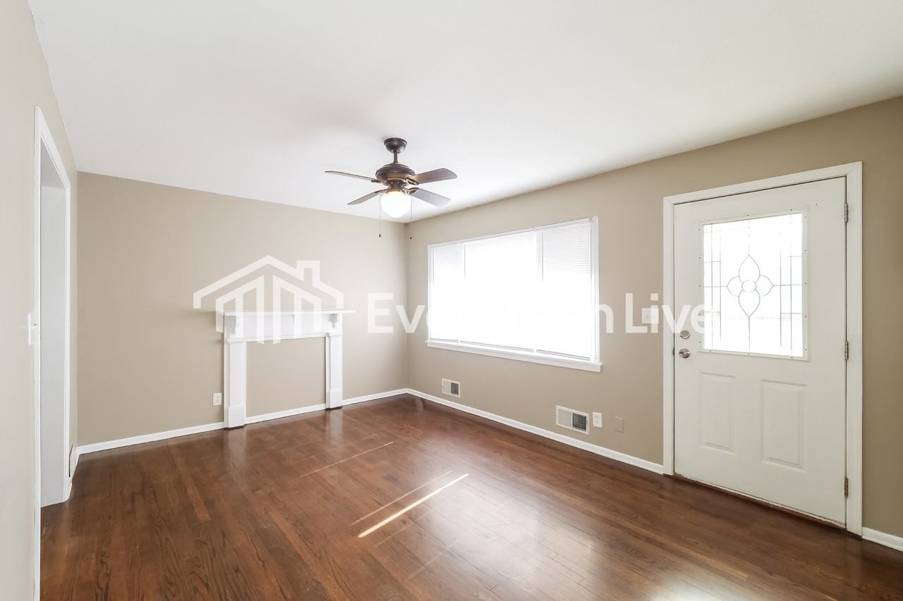 904 Sw 14th Street Ter - Photo 3 of 15