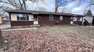 featured image of 910 Vincent Court