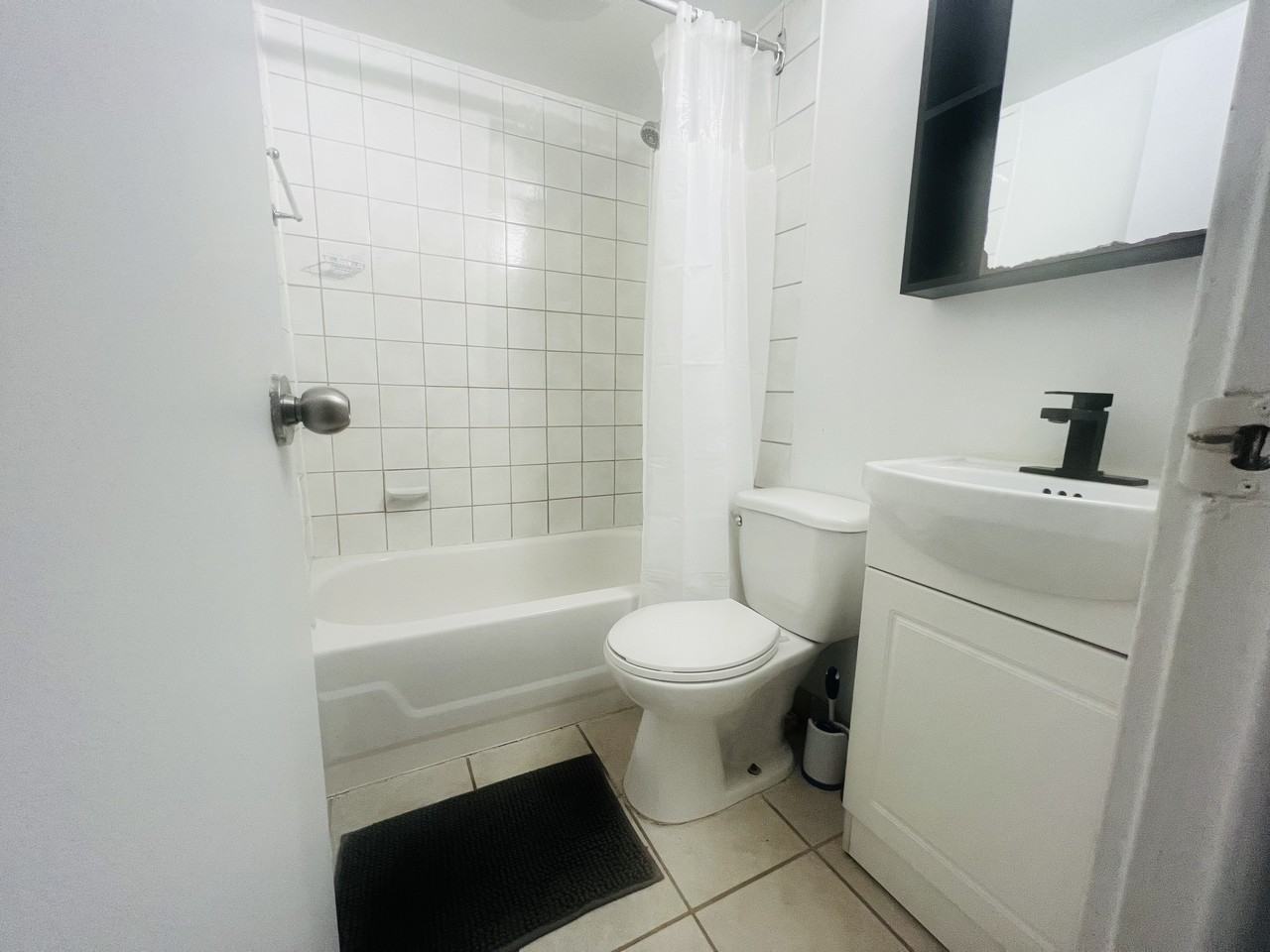 1980 Rue Sainte-Catherine Est - Photo 4 of 5