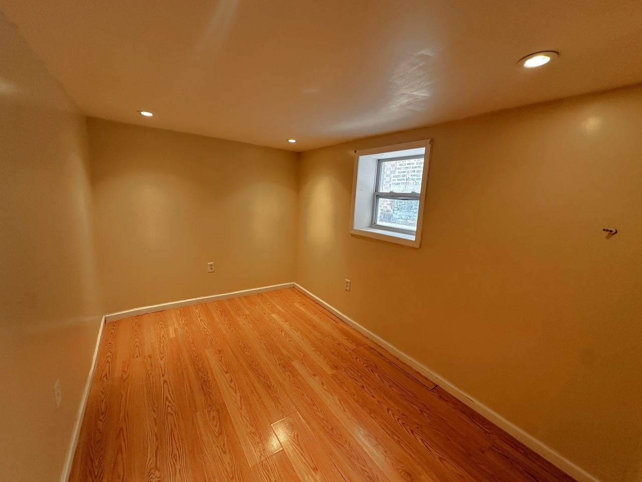 4431 S Sacramento Ave - Photo 6 of 12