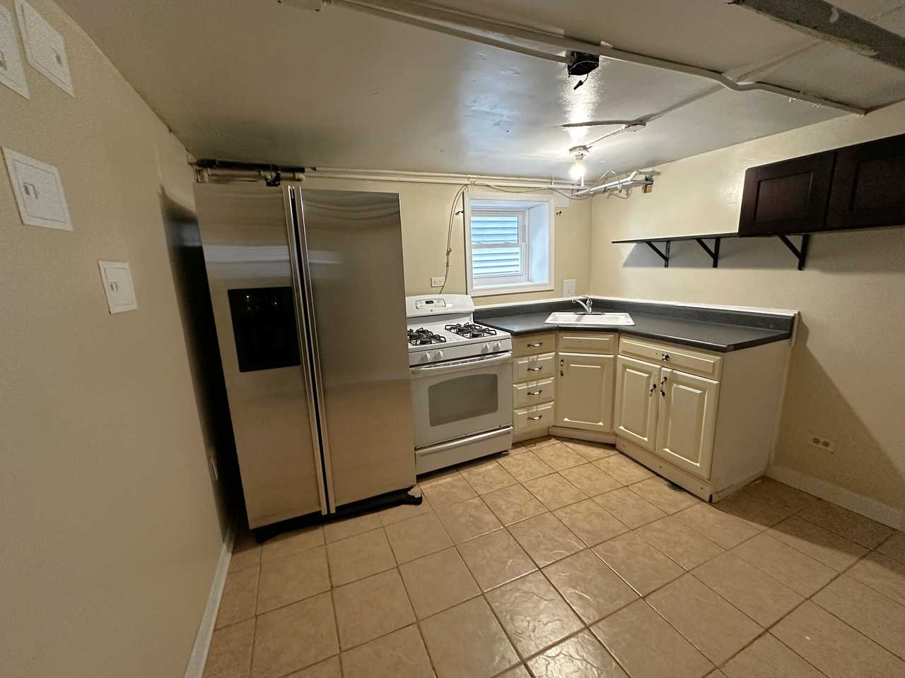 4431 S Sacramento Ave - Photo 2 of 12