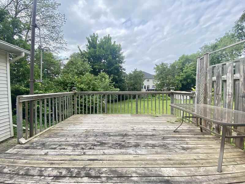 1223 Old Montreal Rd Unit B - Photo 7 of 14