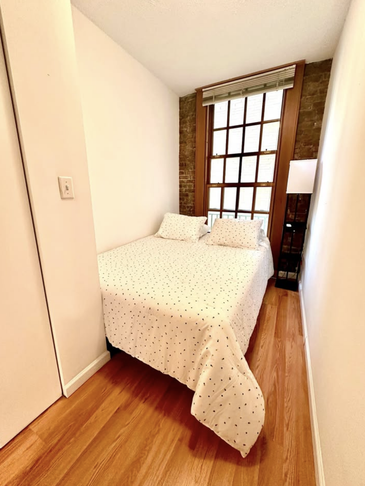 York Ave & E 78th St #3E - Photo 4 of 13