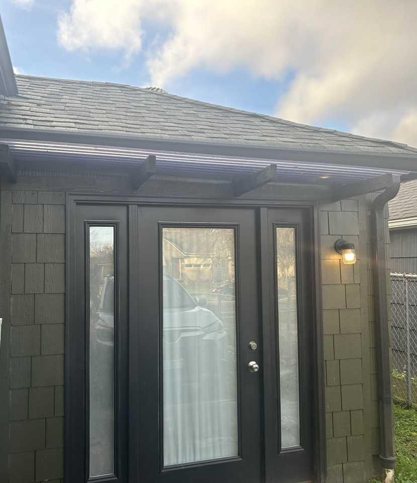 9305 N Portsmouth Ave - Photo 2 of 2