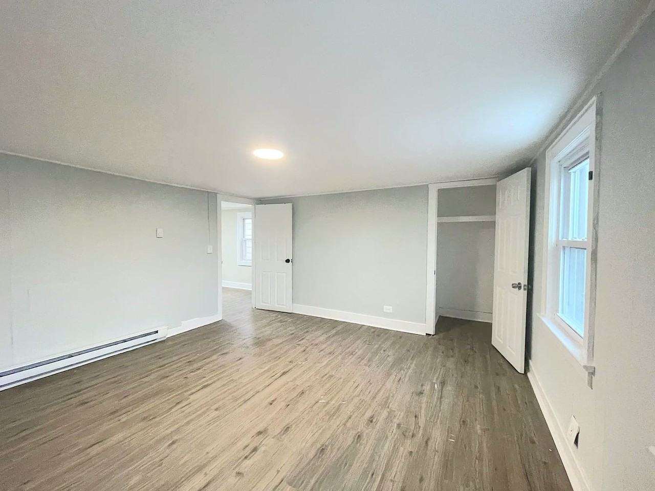 918 Anna Street - Photo 3 of 7