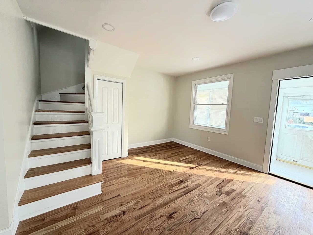 133 East Grant Avenue - Photo 4 of 9