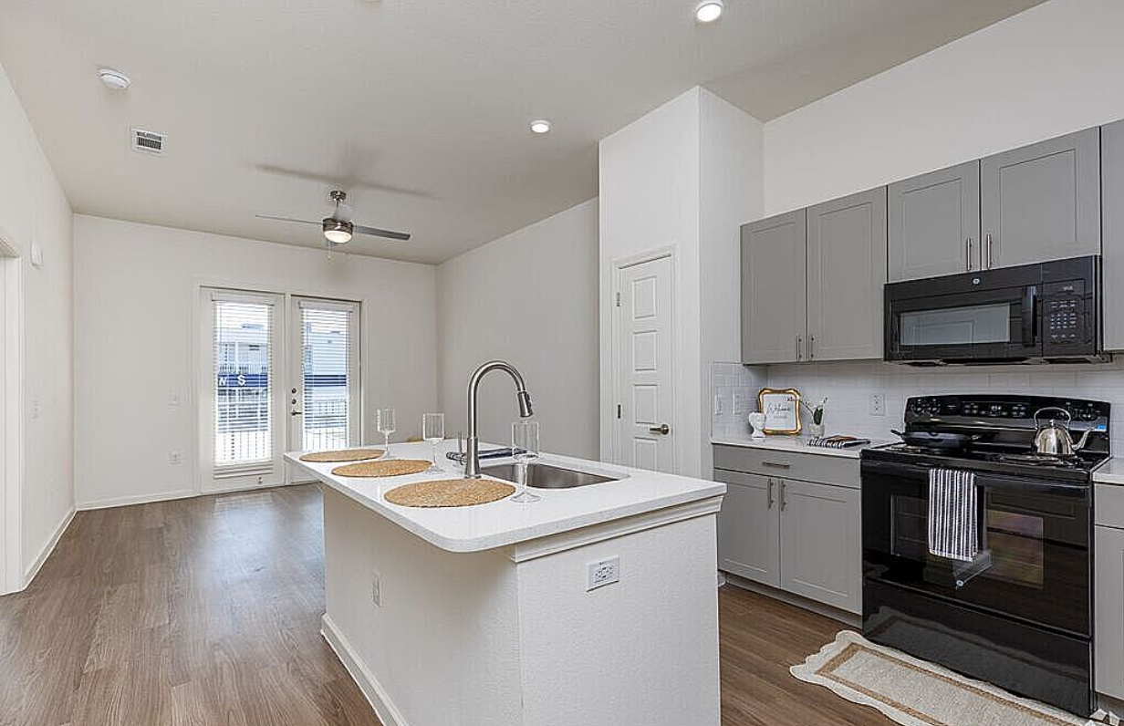 740 14th Street #701.227 - Photo 7 of 11
