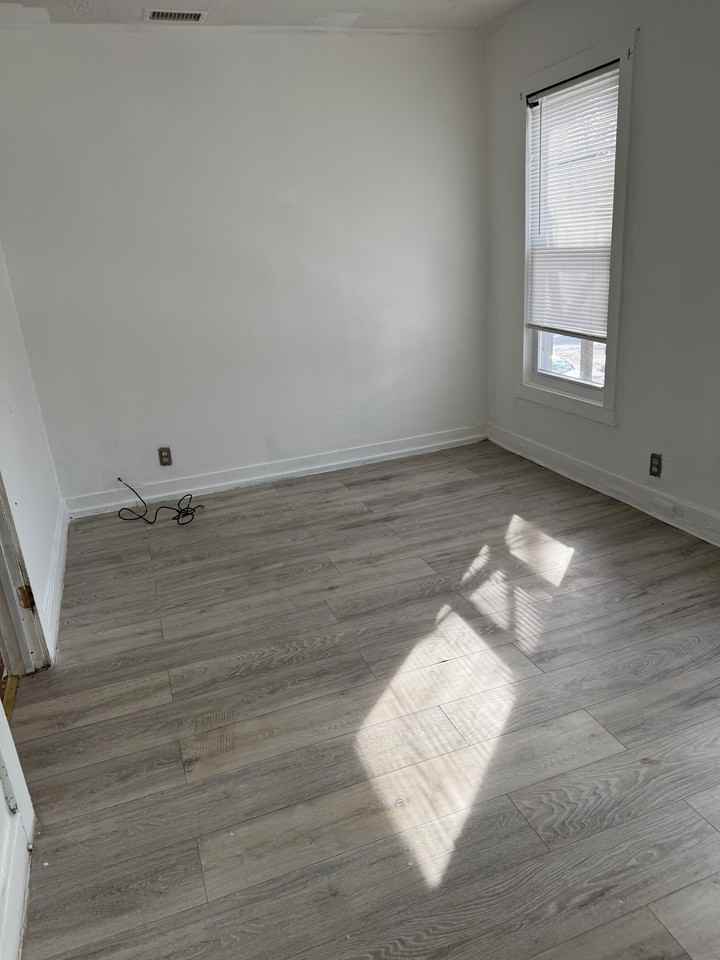 27 Lilac St - Photo 5 of 12