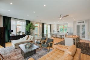 featured image of 328 Mulberry St #0