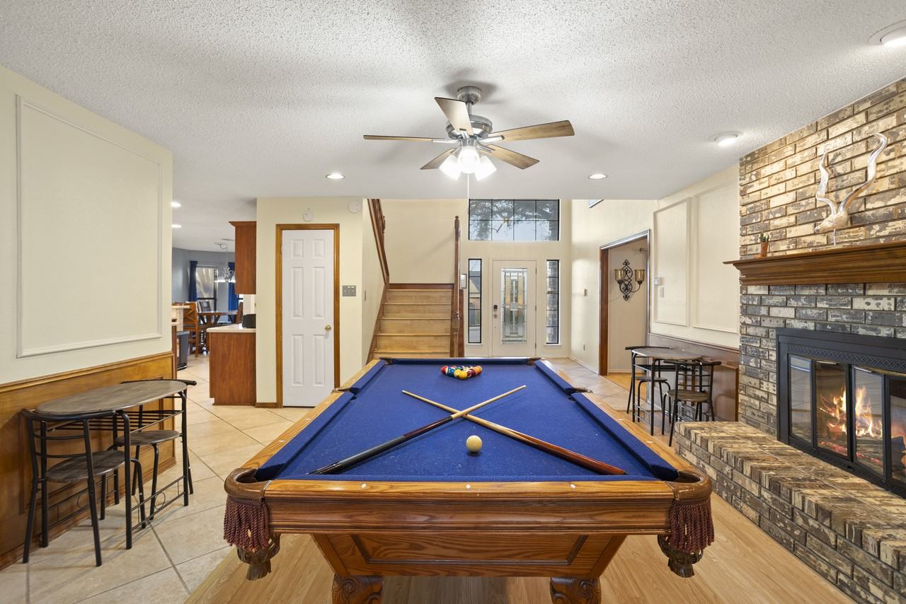 1424 Cobblestone Dr #NA - Photo 2 of 43